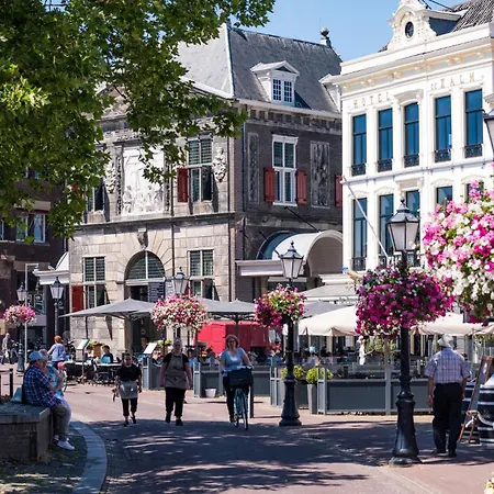 Elegant In The Heart Of *