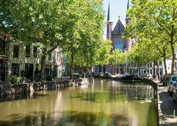 Elegant In The Heart Of Gouda