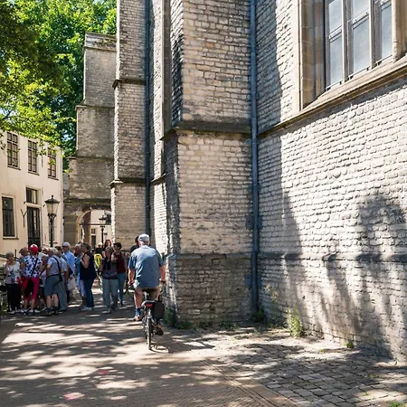 Elegant In The Heart Of 아파트